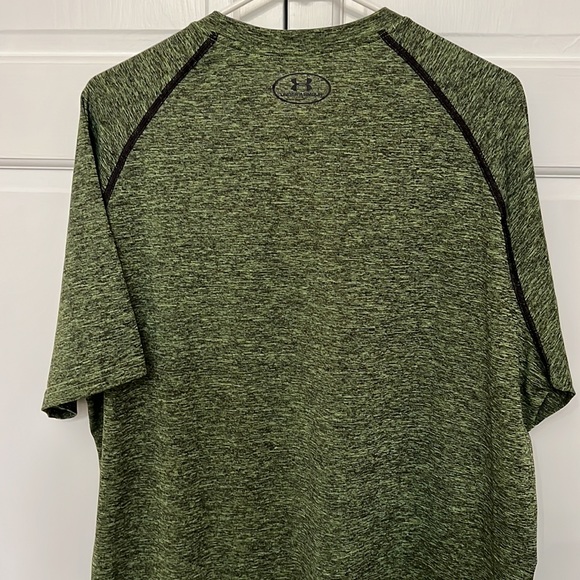 Under Armour Green Tshirt - Picture 8 of 9